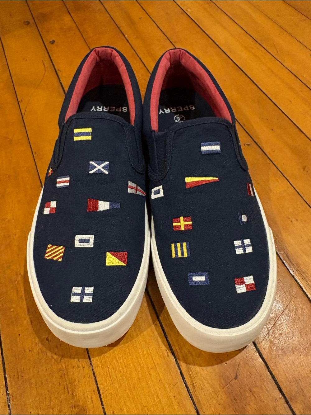 Sperry Navy Canvas Slip-On Loafers with Multicolor Nautical Flags men’s 8.5 size